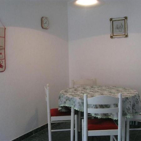 Apartmani Kastelan Barbat na Rabu Екстериор снимка