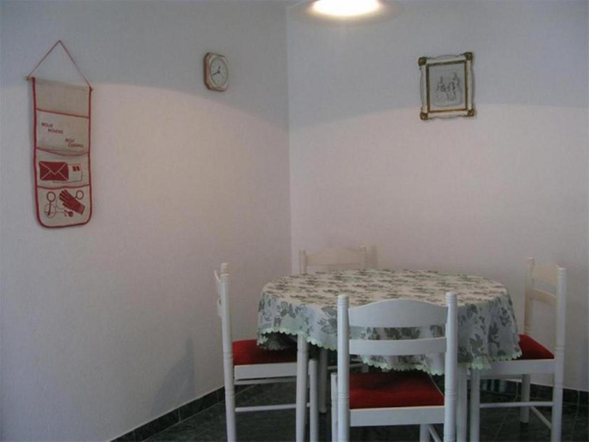Apartmani Kastelan Barbat na Rabu Екстериор снимка