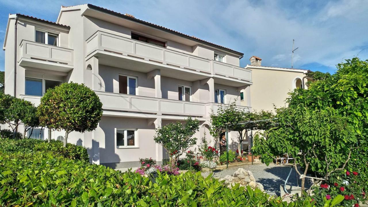 Apartmani Kastelan Barbat na Rabu Екстериор снимка